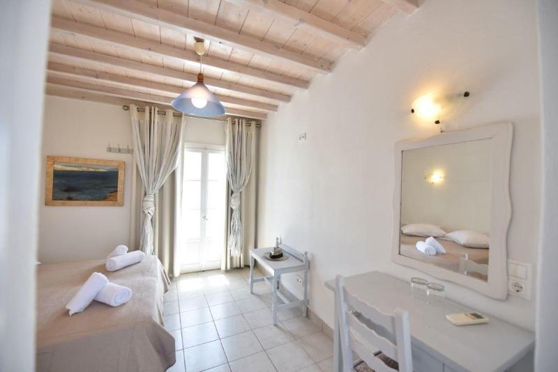 Guest house Artemida's Village Glastros (Mykonos)